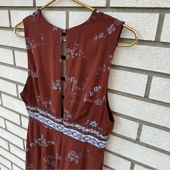 Urban Outfitters Ecote Paisley Plunge Front Romper - Picture 10 of 12
